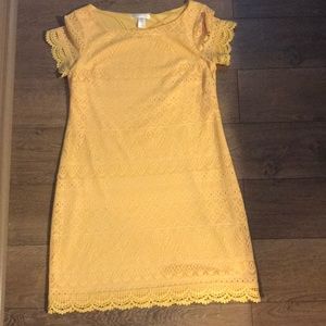 London Times Lace Yellow dress